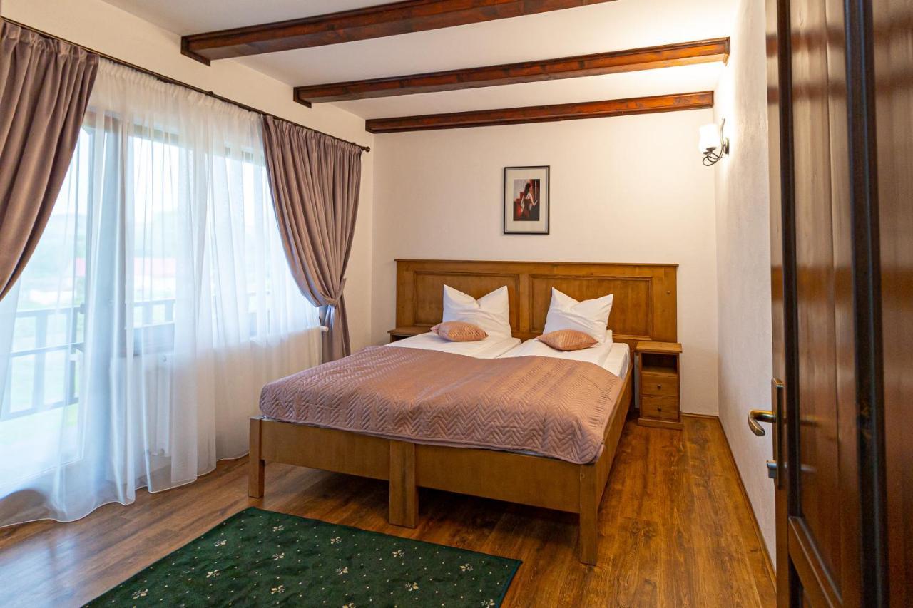 Pensiunea Sonnenhof Sighisoara Ngoại thất bức ảnh