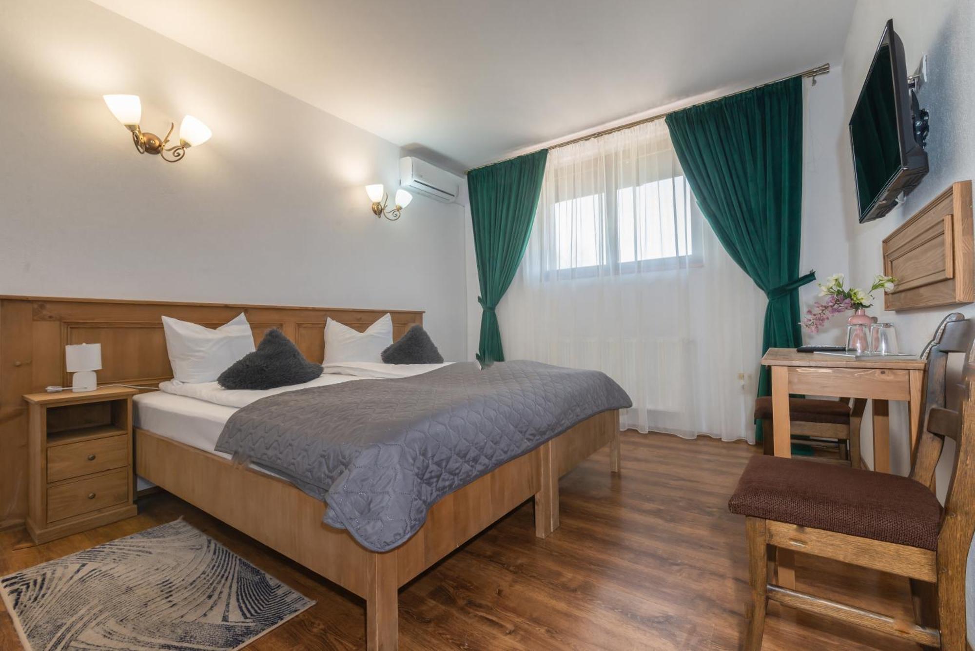 Pensiunea Sonnenhof Sighisoara Ngoại thất bức ảnh